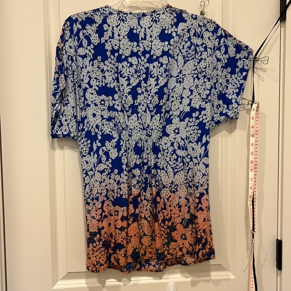 CAbi Ombré Boho hippie tunic Tie Waist Top | Medium - Picture 6 of 9